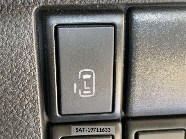 Suzuki SPACIA 2017-05 285638-23