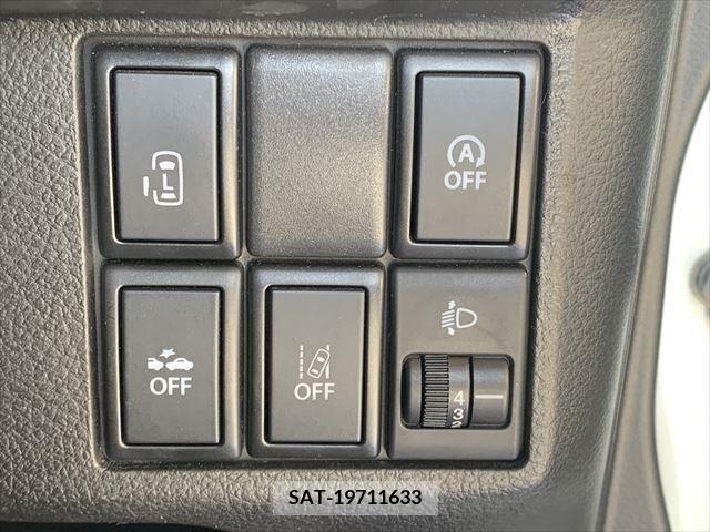 Suzuki SPACIA 2017-05 285638-4