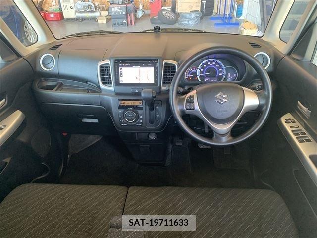 Suzuki SPACIA 2017-05 285638-3