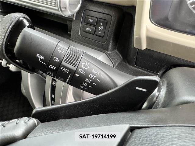 Suzuki X BEE 2020-08 388023-28