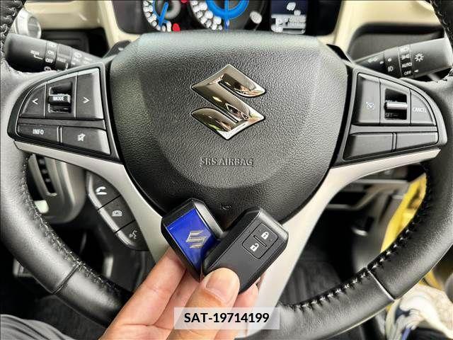 Suzuki X BEE 2020-08 388023-17