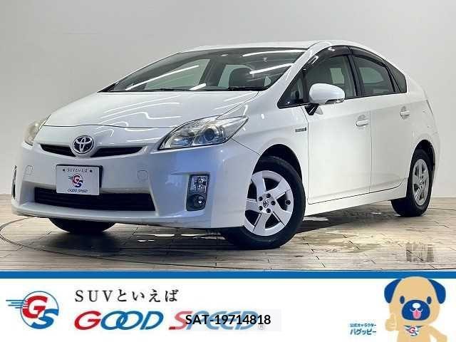 Toyota PRIUS 2011-10 335098-0