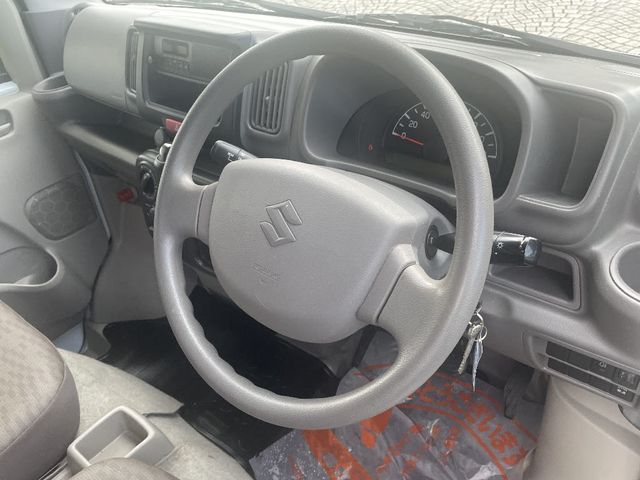 Suzuki EVERY 2019-07 13082-8