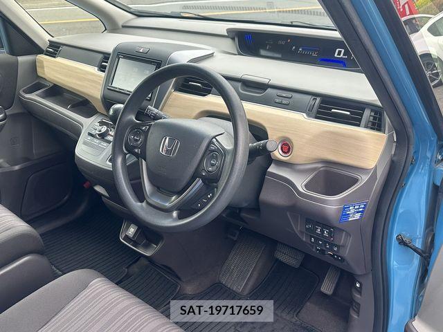 Honda FREED 2016-12 222071-10