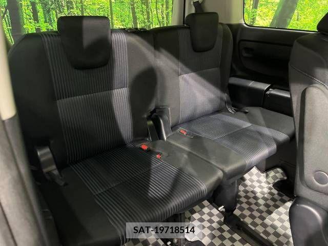 Toyota VOXY 2015-12 345627-10
