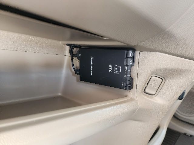Honda N-ONE 2012-11 28869-15