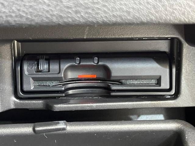 Nissan SERENA 2016-11 1604-4