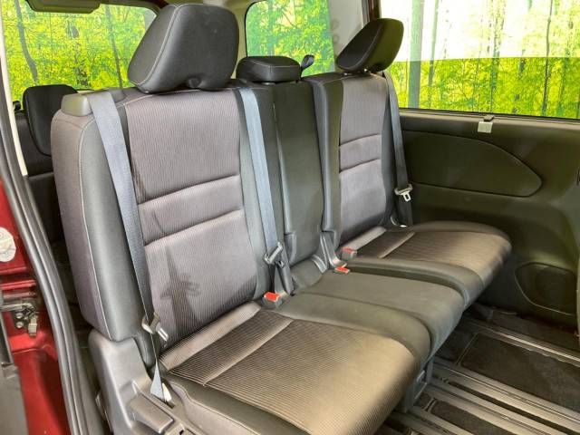 Nissan SERENA 2016-11 1604-9