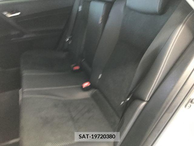 Toyota MARK X 2017-10 348403-13