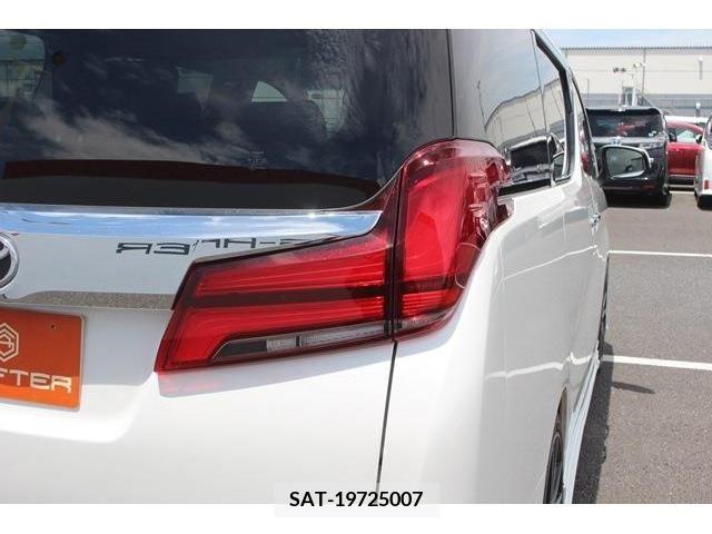 Toyota ALPHARD 2018-10 345832-13