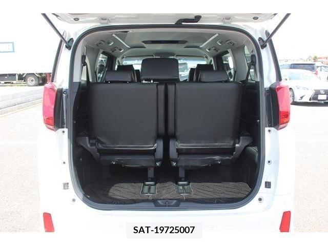 Toyota ALPHARD 2018-10 345832-18
