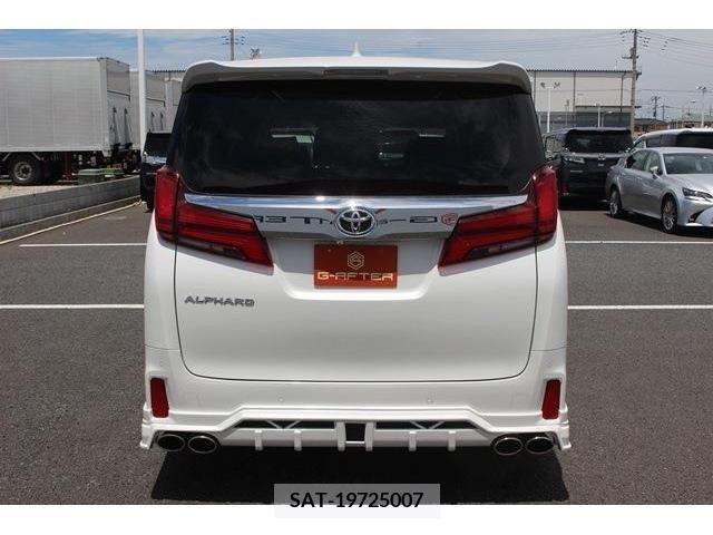 Toyota ALPHARD 2018-10 345832-9
