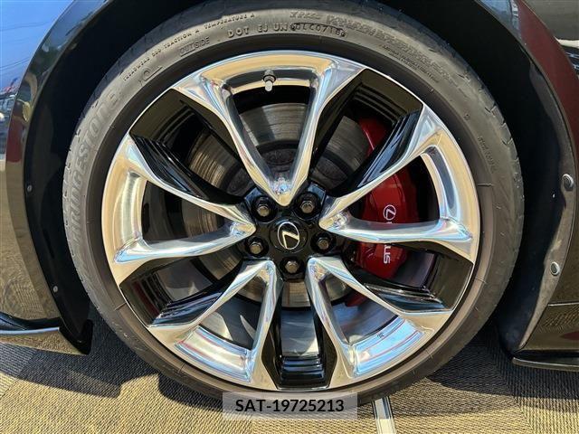 Lexus LC 2018-04 250857-14