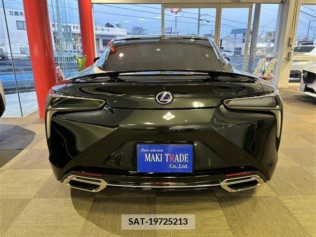 Lexus LC 2018-04 250857-8