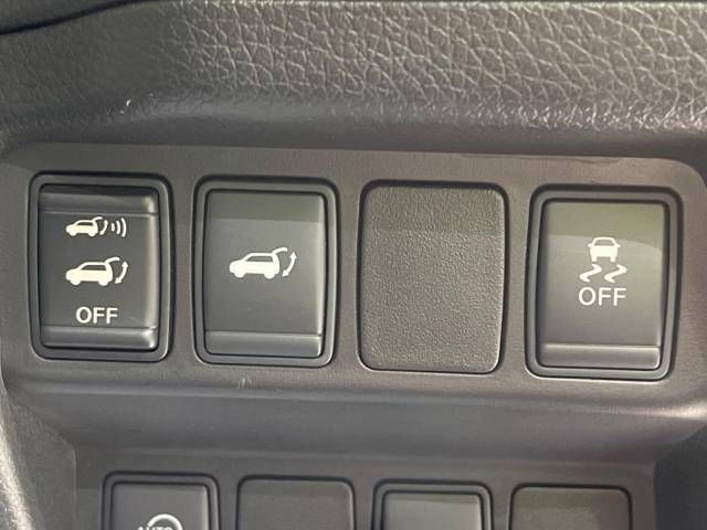 Nissan X-TRAIL 2014-11 182956-6