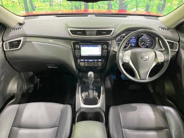 Nissan X-TRAIL 2014-11 182956-1