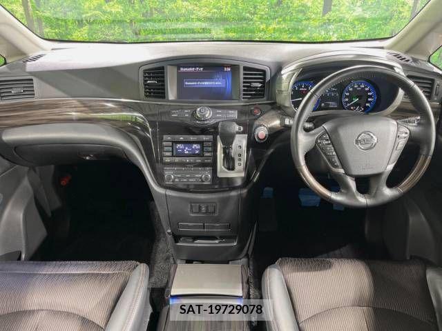 Nissan ELGRAND 2016-05 359674-1