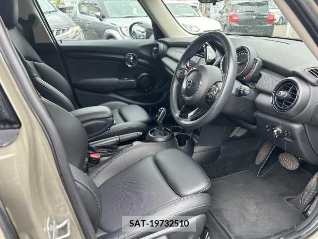 Bmw MINI 2018-05 381538-12