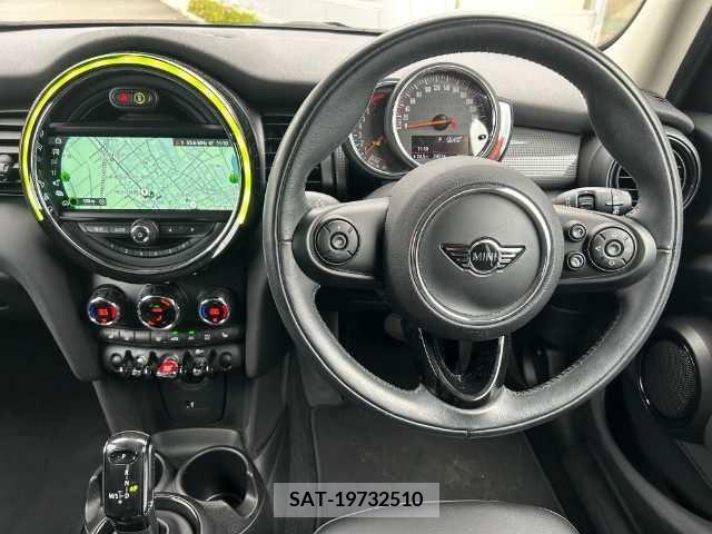 Bmw MINI 2018-05 381538-2
