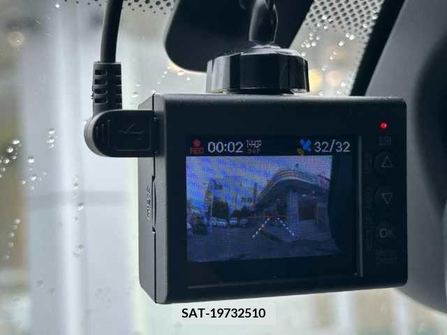 Bmw MINI 2018-05 381538-10