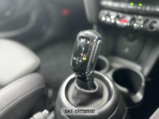 Bmw MINI 2018-05 381538-8