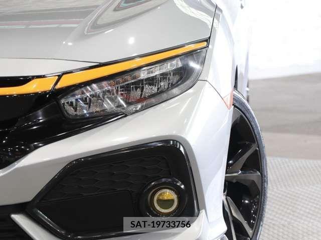 Honda CIVIC 2018-02 223635-10
