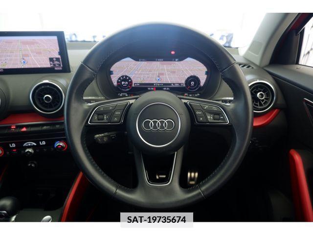 Audi Q2 2018-03 356562-5