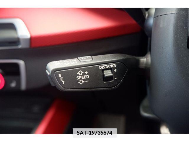 Audi Q2 2018-03 356562-6