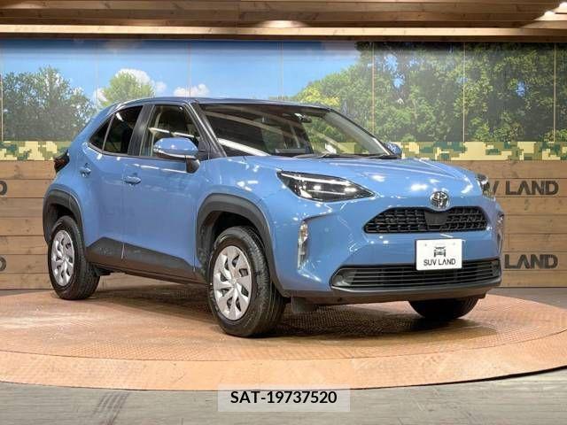 Toyota YARIS CROSS 2023-03 217680-16