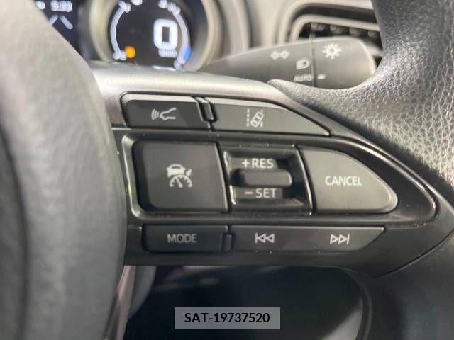 Toyota YARIS CROSS 2023-03 217680-4