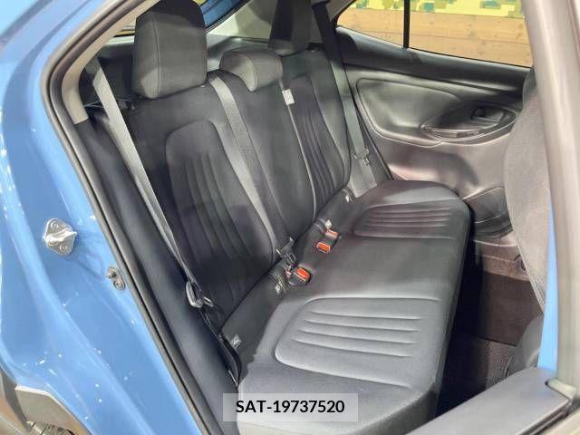 Toyota YARIS CROSS 2023-03 217680-10