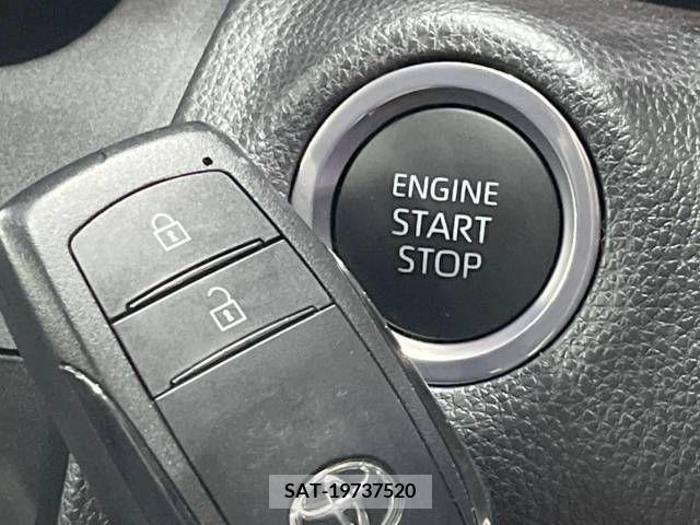 Toyota YARIS CROSS 2023-03 217680-8