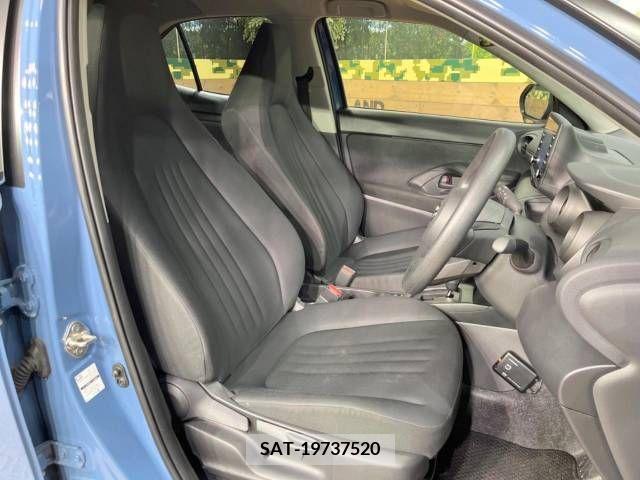 Toyota YARIS CROSS 2023-03 217680-9