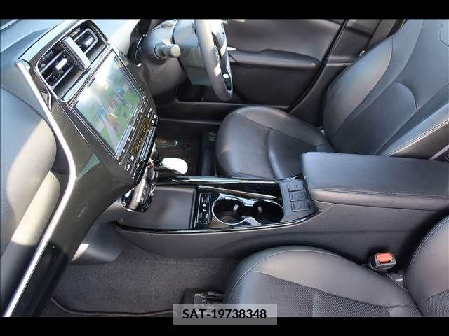 Toyota PRIUS 2019-06 393432-21