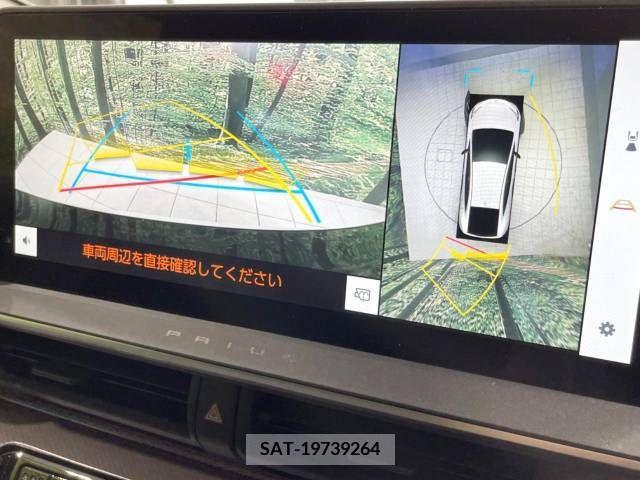 Toyota PRIUS 2023-11 335148-4