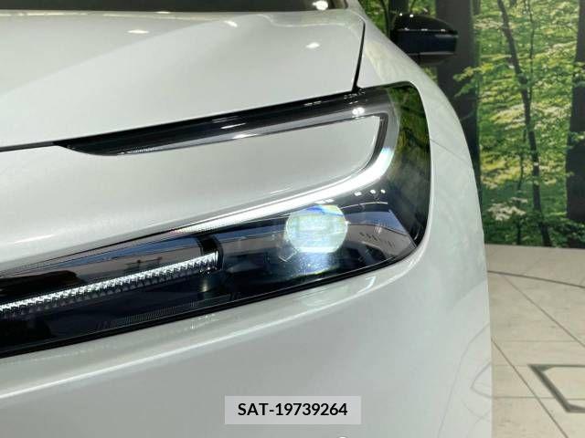 Toyota PRIUS 2023-11 335148-12