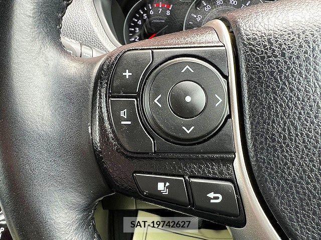 Toyota VOXY 2021-03 289208-15