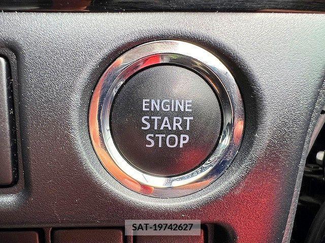 Toyota VOXY 2021-03 289208-17