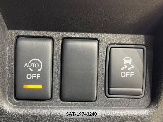 Nissan JUKE 2014-02 320501-6