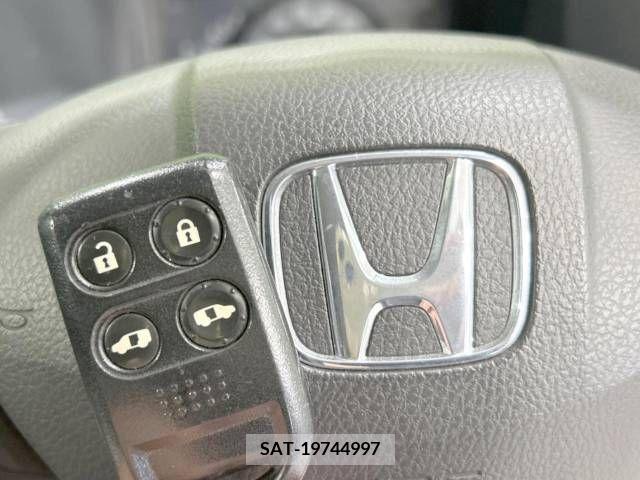 Honda STEP WGN 2010-04 327243-7