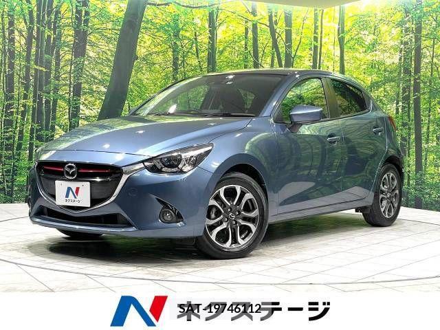 Mazda DEMIO 2015-12 231881-0