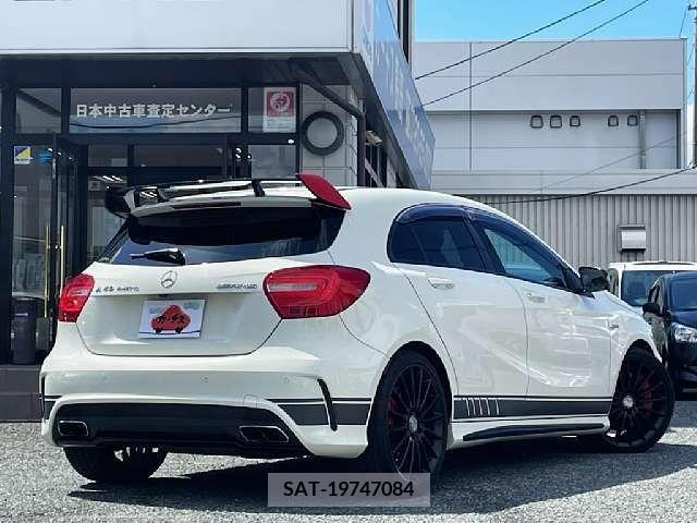 Amg A-Class 2013-10 356002-2