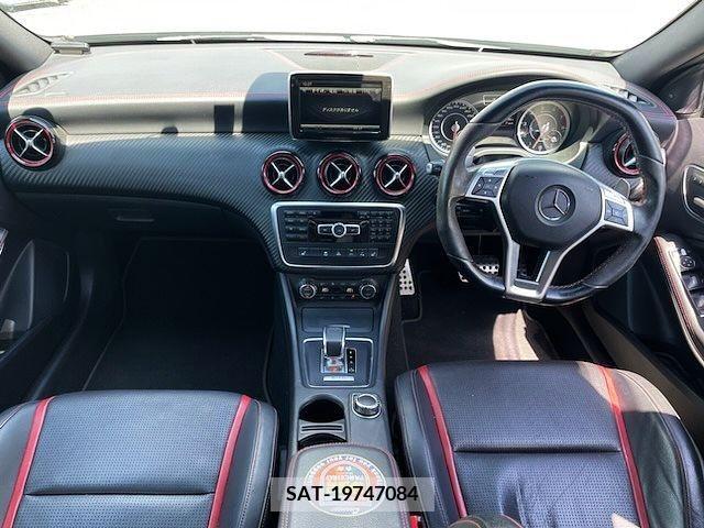 Amg A-Class 2013-10 356002-1