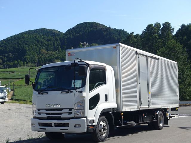 Isuzu FORWARD 2017-03 8910-0