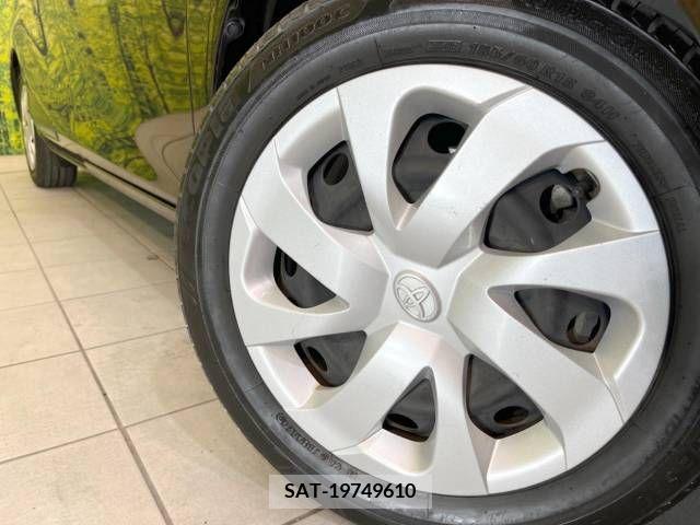 Toyota SIENTA 2015-07 379584-14