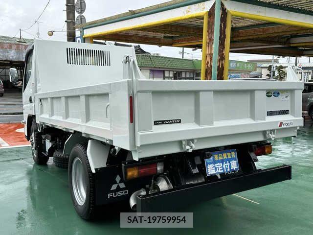 Mitsubishi CANTER 2023-09 263515-2