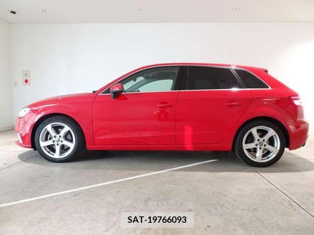 Audi A3 2019-04 293610-6