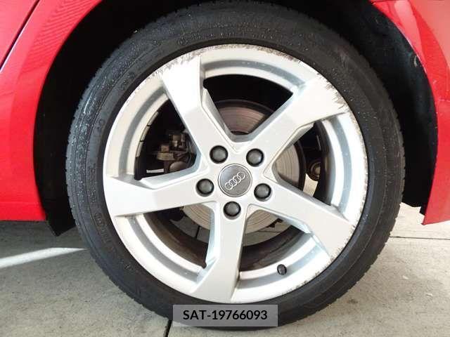 Audi A3 2019-04 293610-8