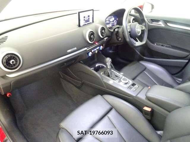Audi A3 2019-04 293610-10