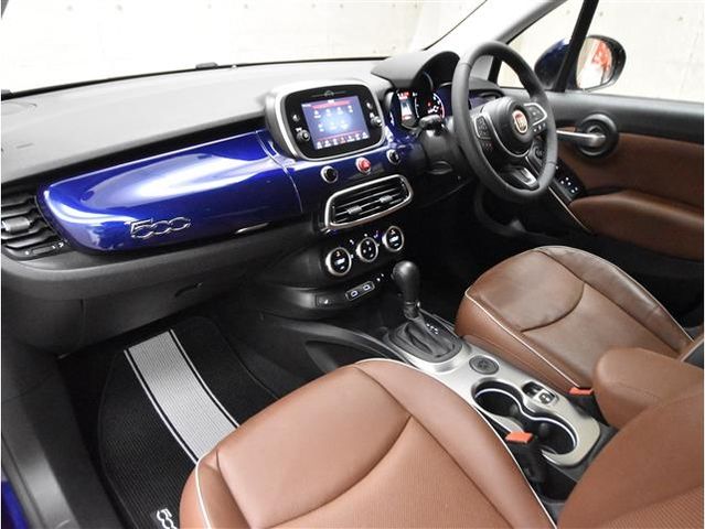 Fiat 500X 2020-05 12448-29